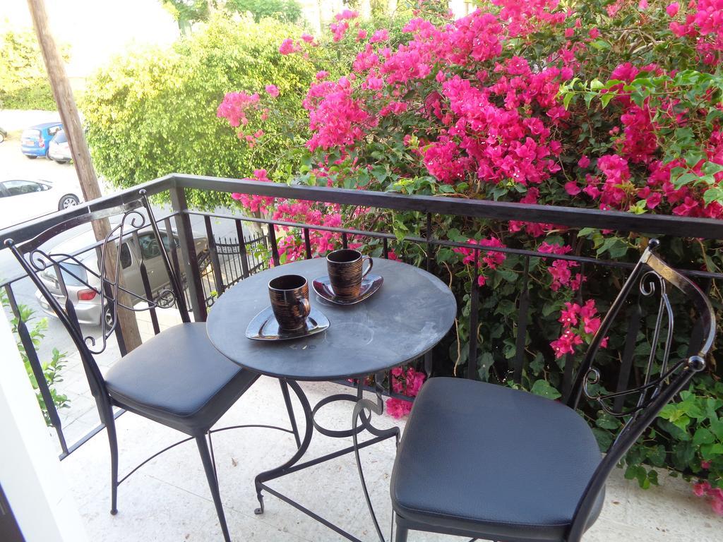 Irene'S Apartments Limassol Zimmer foto